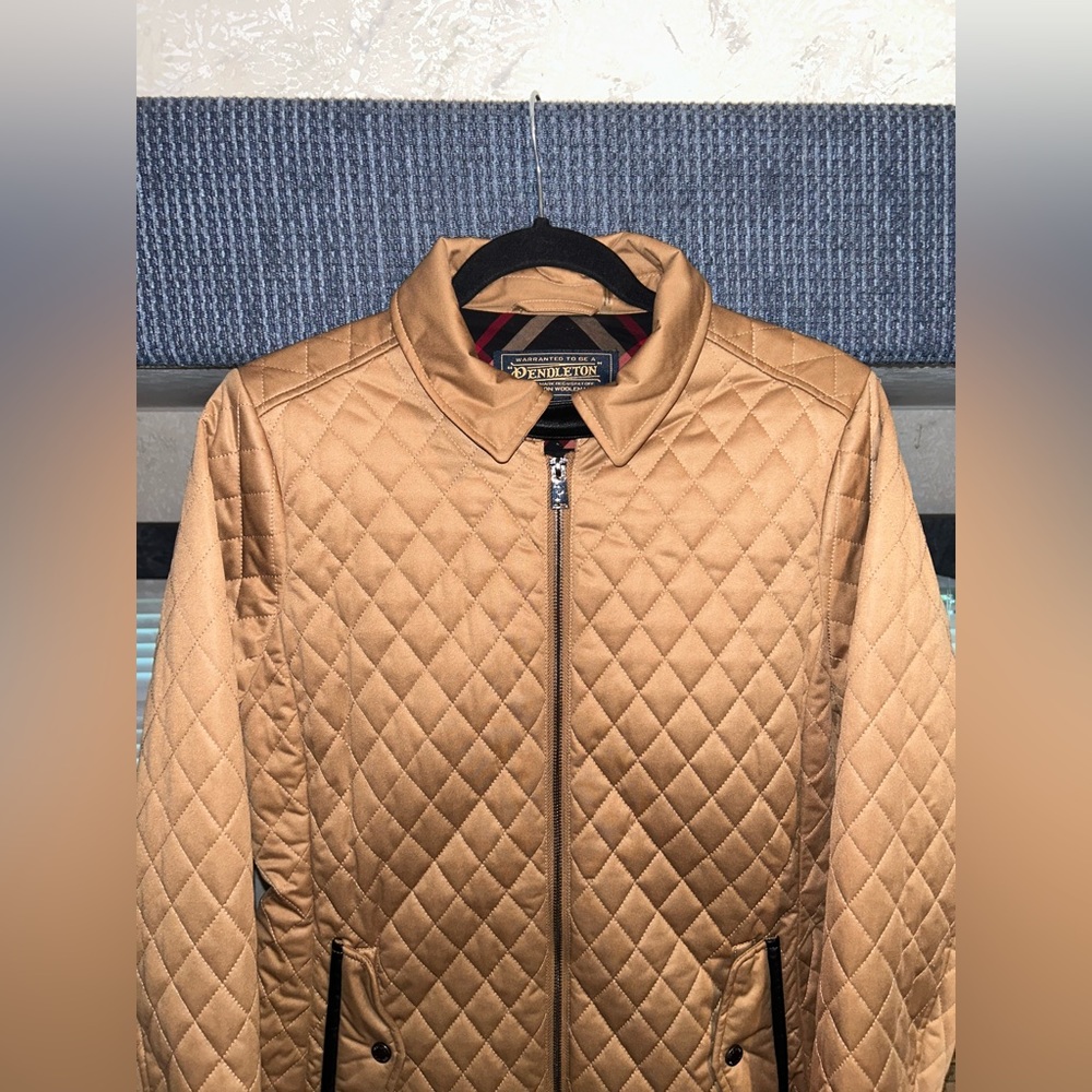 Pendleton Diamond Quilted Jacket - image 2
